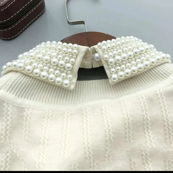 💎 Embellished Dickey Collar 💎 - Picture 2 of 3